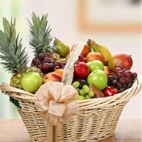 8 items Fruits basket